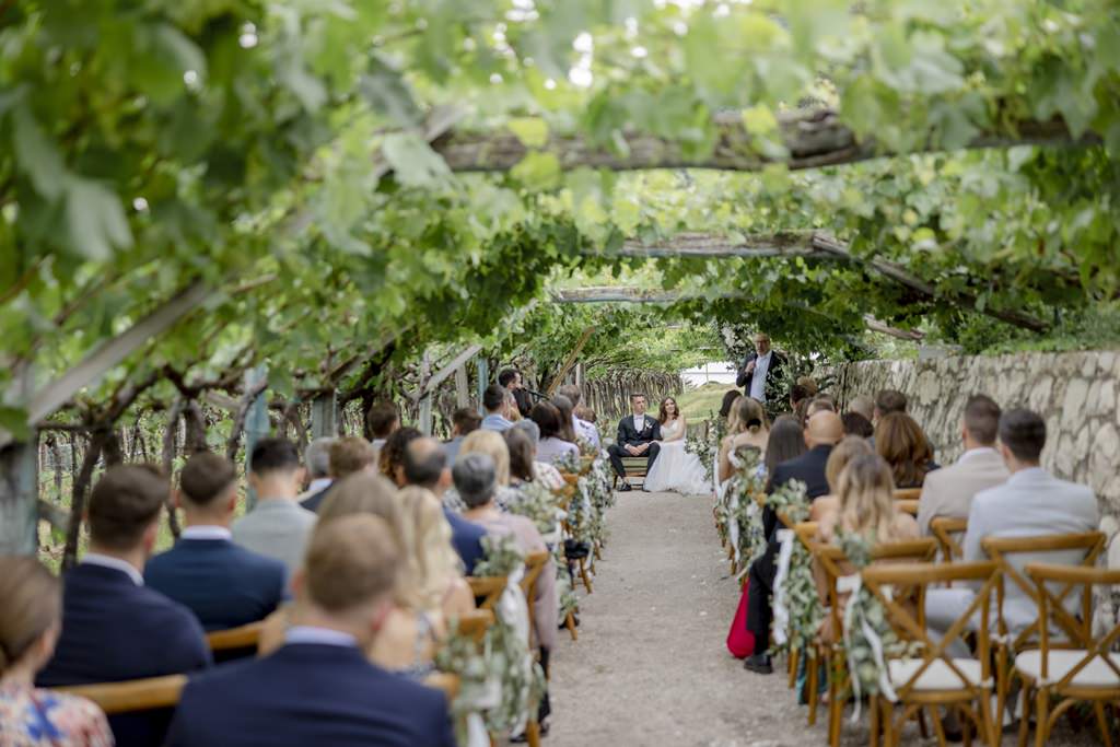 Freie Trauung zwischen Weinreben in Südtirol | Bild: Hochzeitsfotografin Hanna Witte